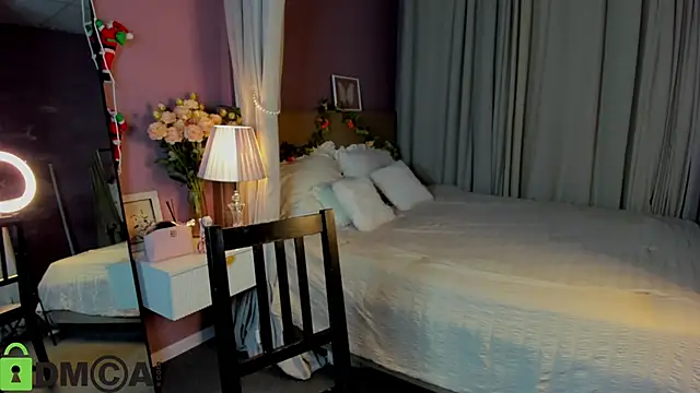 Snapshot of Dearly_Emily chatting on January 2026 05:17:01 PM Dearly Emily online show from January 2026 05:17:01 PM