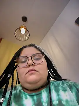  Shara Handal  online show from October 2025 04:22:02 AM