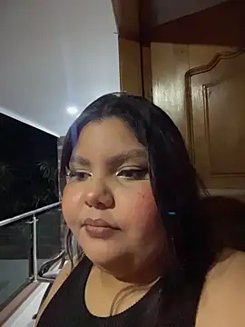 Snapshot of _Shara_Handal_ chatting on May 2026 09:31:02 AM Shara Handal online show from May 2026 09:31:02 AM