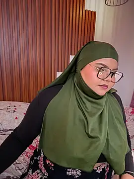  Shara Handal  online show from November 2025 06:30:02 PM