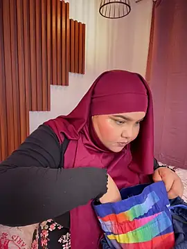  Shara Handal  online show from November 2025 06:24:02 AM