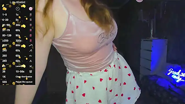 Snapshot of Demure_Smile chatting on March 2025 08:59:01 AM Demure Smile online show from March 2025 08:59:01 AM