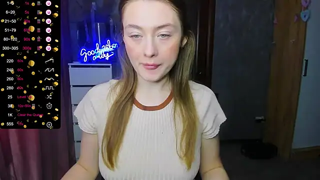 Snapshot of Demure_Smile chatting on September 2025 05:13:01 AM Demure Smile online show from September 2025 05:13:01 AM