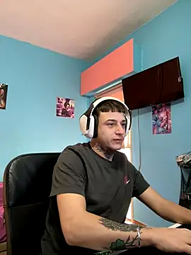 Nenejoven16- online show from November 2025 11:10:01 AM