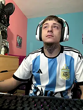 Nenejoven16- online show from November 2025 10:30:01 AM