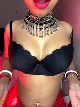 Hot-sexy222 online show from November 2025 02:28:01 PM