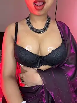 Hot-sexy222 online show from May 2026 01:34:01 AM