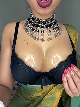 Hot-sexy222 online show from March 2025 02:37:01 AM