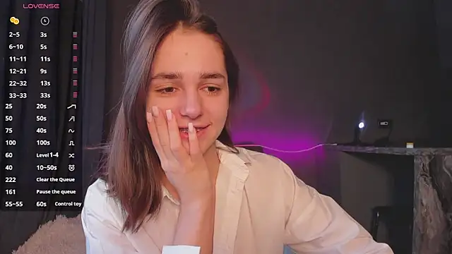 JudyAngil online show from February 2026 06:23:01 AM