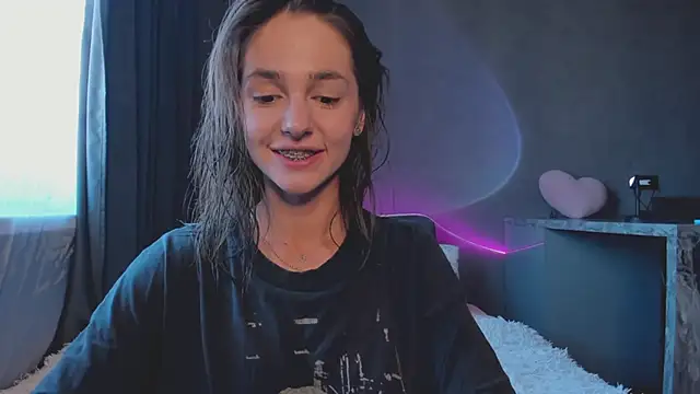 JudyAngil online show from September 2025 04:51:01 AM