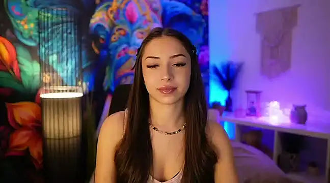 Briar Rose18 online show from March 2025 02:18:02 PM