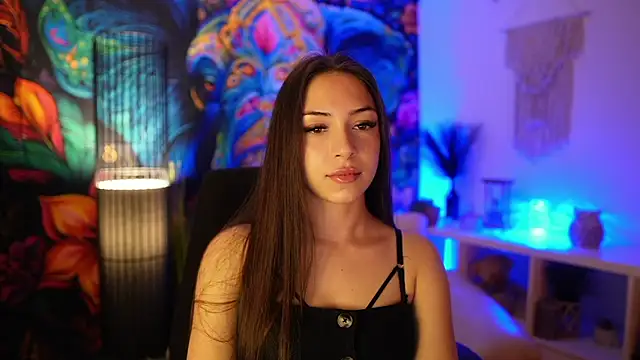 Briar Rose18 online show from March 2025 05:18:01 PM