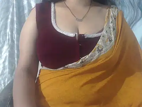 Snapshot of cute-priy chatting on April 2026 06:20:02 AM cute-priy online show from April 2026 06:20:02 AM