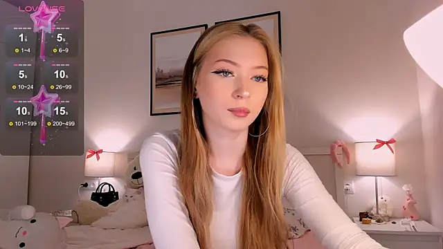 Snapshot of diana_nier chatting on June 2026 08:14:01 PM diana nier online show from June 2026 08:14:01 PM