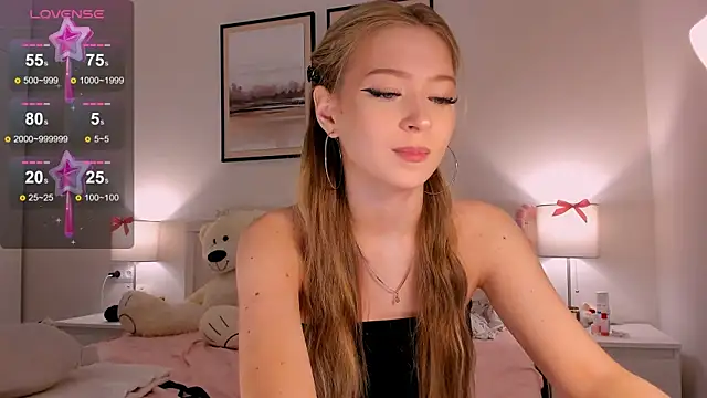 Snapshot of diana_nier chatting on June 2026 07:40:02 PM diana nier online show from June 2026 07:40:02 PM