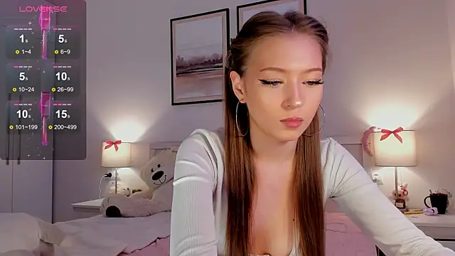 diana nier online show from April 2026 07:08:02 PM