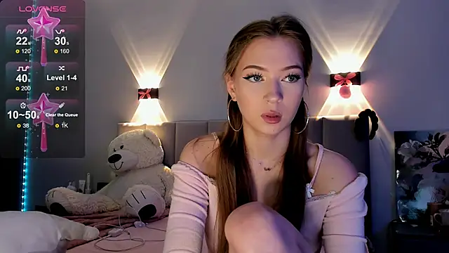 Snapshot of diana_nier chatting on September 2025 07:54:02 PM diana nier online show from September 2025 07:54:02 PM