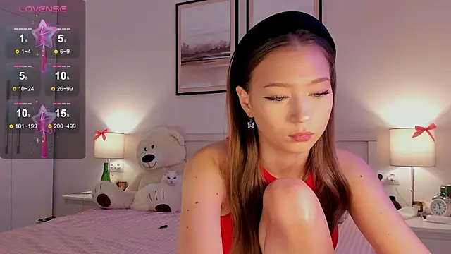 Snapshot of diana_nier chatting on December 2025 08:58:02 PM diana nier online show from December 2025 08:58:02 PM