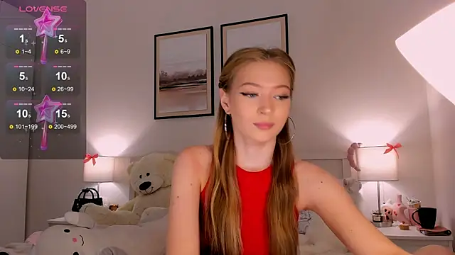 Snapshot of diana_nier chatting on June 2026 07:33:01 PM diana nier online show from June 2026 07:33:01 PM