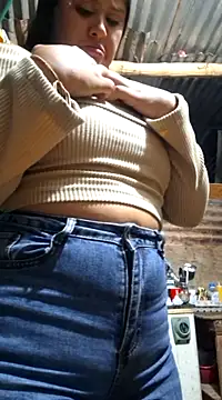 Snapshot of sexy-latin10 chatting on March 2025 01:25:02 AM sexy-latin10 online show from March 2025 01:25:02 AM