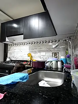 sexy-latin10 online show from March 2026 01:27:01 PM