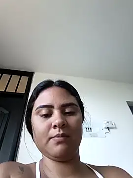 sexy-latin10 online show from April 2026 01:50:02 PM