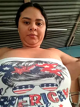 Snapshot of sexy-latin10 chatting on October 2025 10:45:01 AM sexy-latin10 online show from October 2025 10:45:01 AM