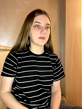 MollyDolle online show from November 2025 07:58:02 PM