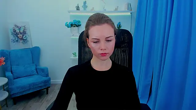 MileyWings online show from November 2025 11:25:02 AM