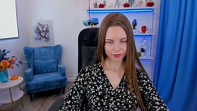 MileyWings online show from October 2025 11:53:01 AM