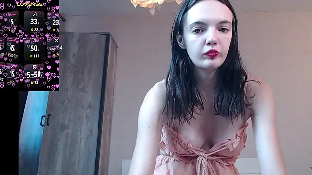 Snapshot of Lia__meow chatting on September 2025 04:40:01 AM Lia meow online show from September 2025 04:40:01 AM