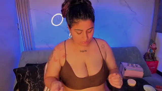 dayan silva  online show from December 2025 12:24:02 AM