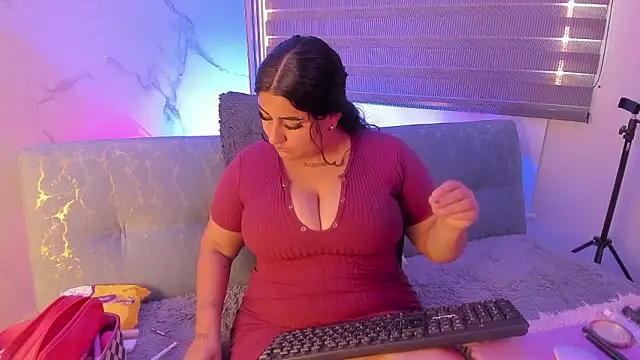 dayan silva  online show from March 2026 10:05:01 PM