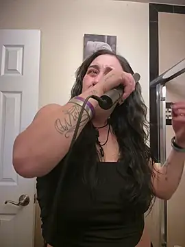 ThicBunz online show from March 2026 10:11:01 PM