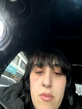 Snapshot of ThicBunz chatting on November 2025 06:30:01 PM ThicBunz online show from November 2025 06:30:01 PM