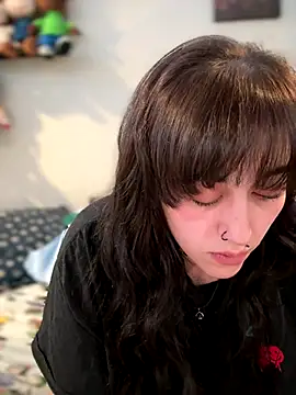 Snapshot of ThicBunz chatting on November 2025 02:59:02 AM ThicBunz online show from November 2025 02:59:02 AM