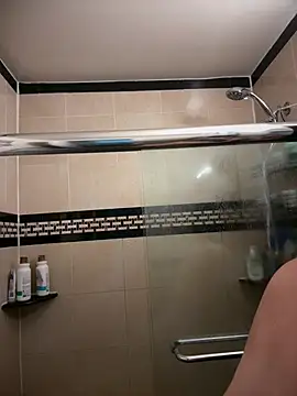 ThicBunz online show from February 2026 05:01:01 PM