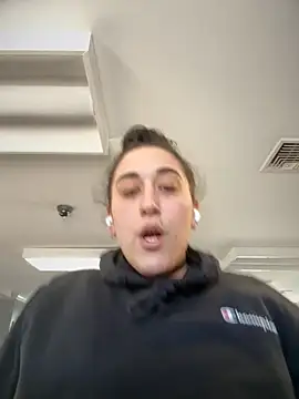 ThicBunz online show from April 2026 01:23:02 PM