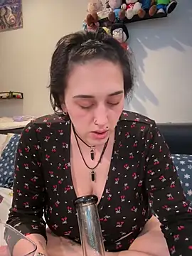 ThicBunz online show from March 2026 11:43:02 PM