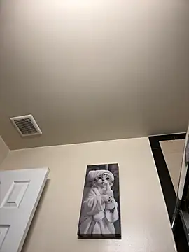 Snapshot of ThicBunz chatting on September 2025 12:44:02 PM ThicBunz online show from September 2025 12:44:02 PM