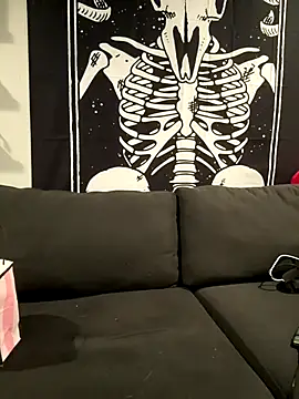 Snapshot of ThicBunz chatting on September 2025 12:50:02 AM ThicBunz online show from September 2025 12:50:02 AM