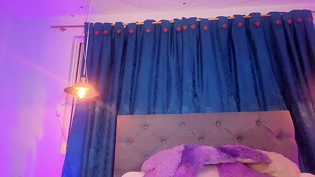Snapshot of angelica_bouvier chatting on June 2026 08:06:01 PM angelica bouvier online show from June 2026 08:06:01 PM