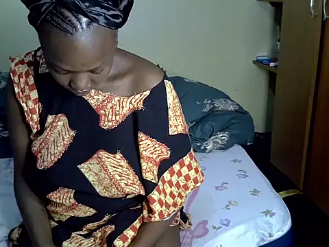Snapshot of Sexiebony12 chatting on May 2026 11:47:01 PM Sexiebony12 online show from May 2026 11:47:01 PM