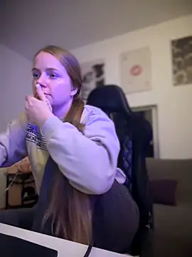 Piinkpandora online show from February 2026 09:23:01 PM