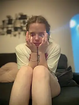 Piinkpandora online show from April 2026 09:04:01 PM