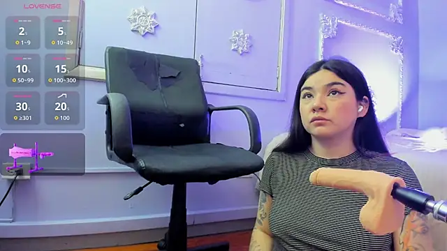 JeyLee online show from February 2026 11:21:02 AM