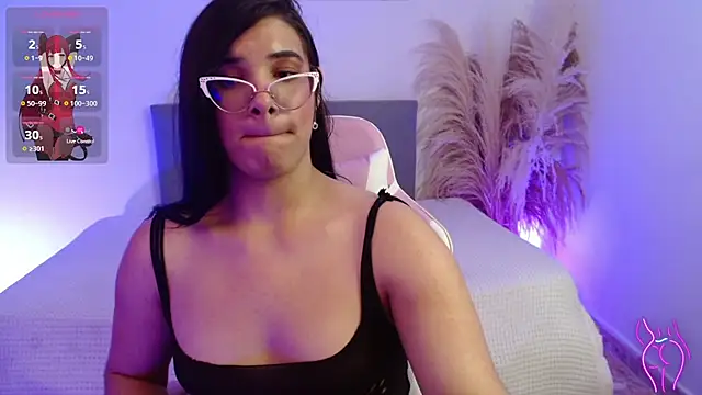 AlexaCooper2 online show from March 2025 09:54:02 PM