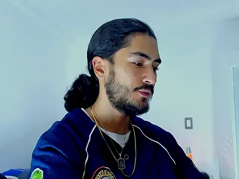 Snapshot of david__johnson372 chatting on November 2025 11:38:02 PM david johnson372 online show from November 2025 11:38:02 PM