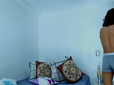 Snapshot of david__johnson372 chatting on December 2025 10:58:02 AM david johnson372 online show from December 2025 10:58:02 AM