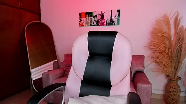 Snapshot of Alheli_16 chatting on December 2025 12:37:01 PM Alheli 16 online show from December 2025 12:37:01 PM